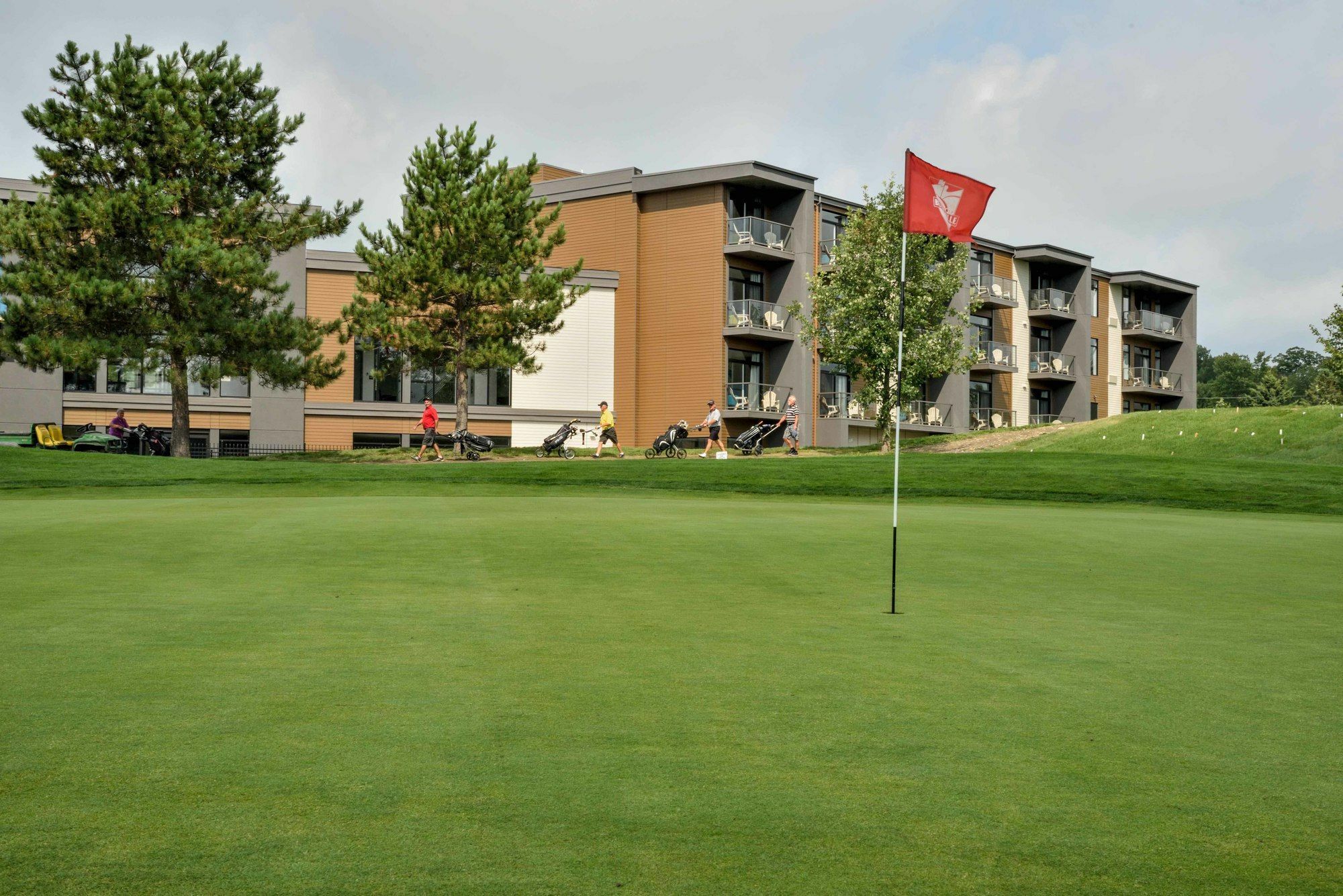 La cache du Golf by C Hôtels Beauceville Exterior foto